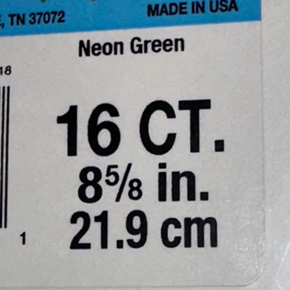 Vibrant Neon Green Large Party Plates 16 Count 8 5/8 inches